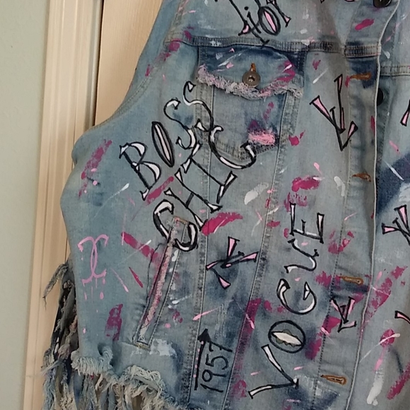 Hand-painted Cropped Denim Jacket - Picture 3 of 4